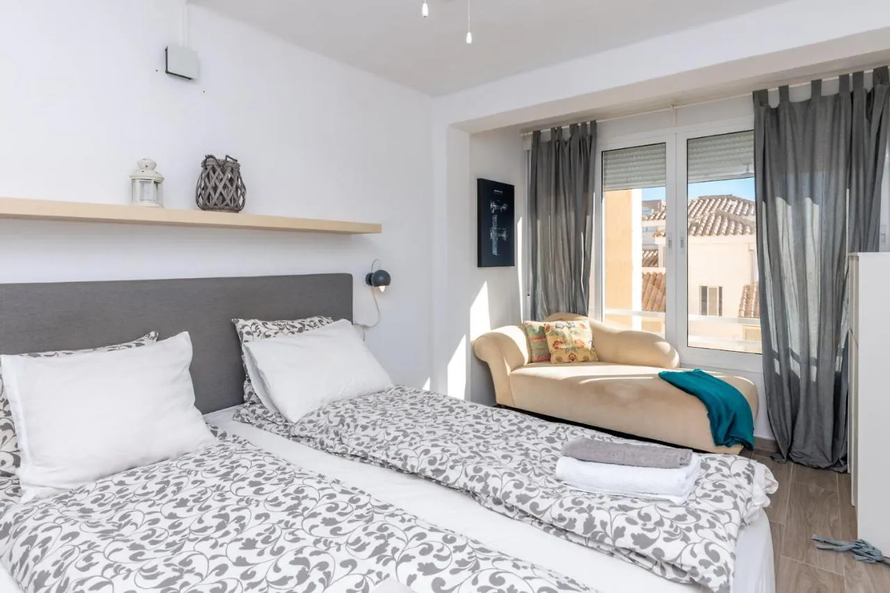 Апартаменты Nice 3Br In Fuengirola Centre Near The Beach Испания